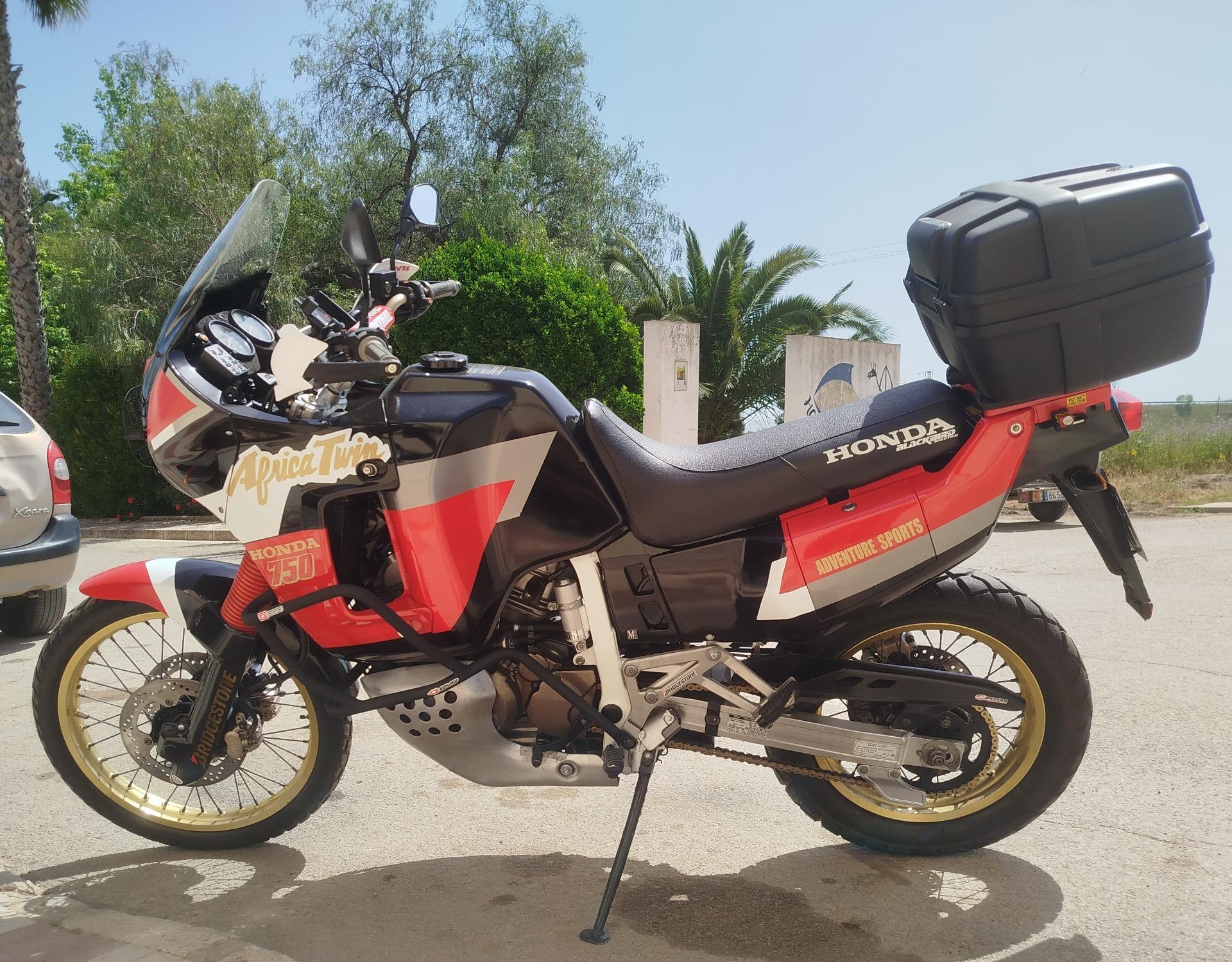 Foto 2 de Honda África twin 750 rd04 1991.