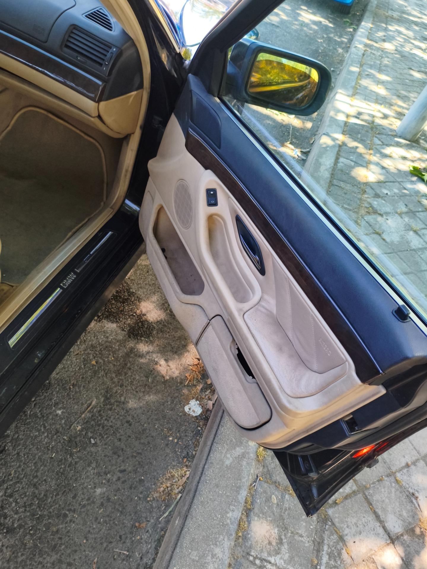 Foto 3 de BMW serie 7 E38 diesel 