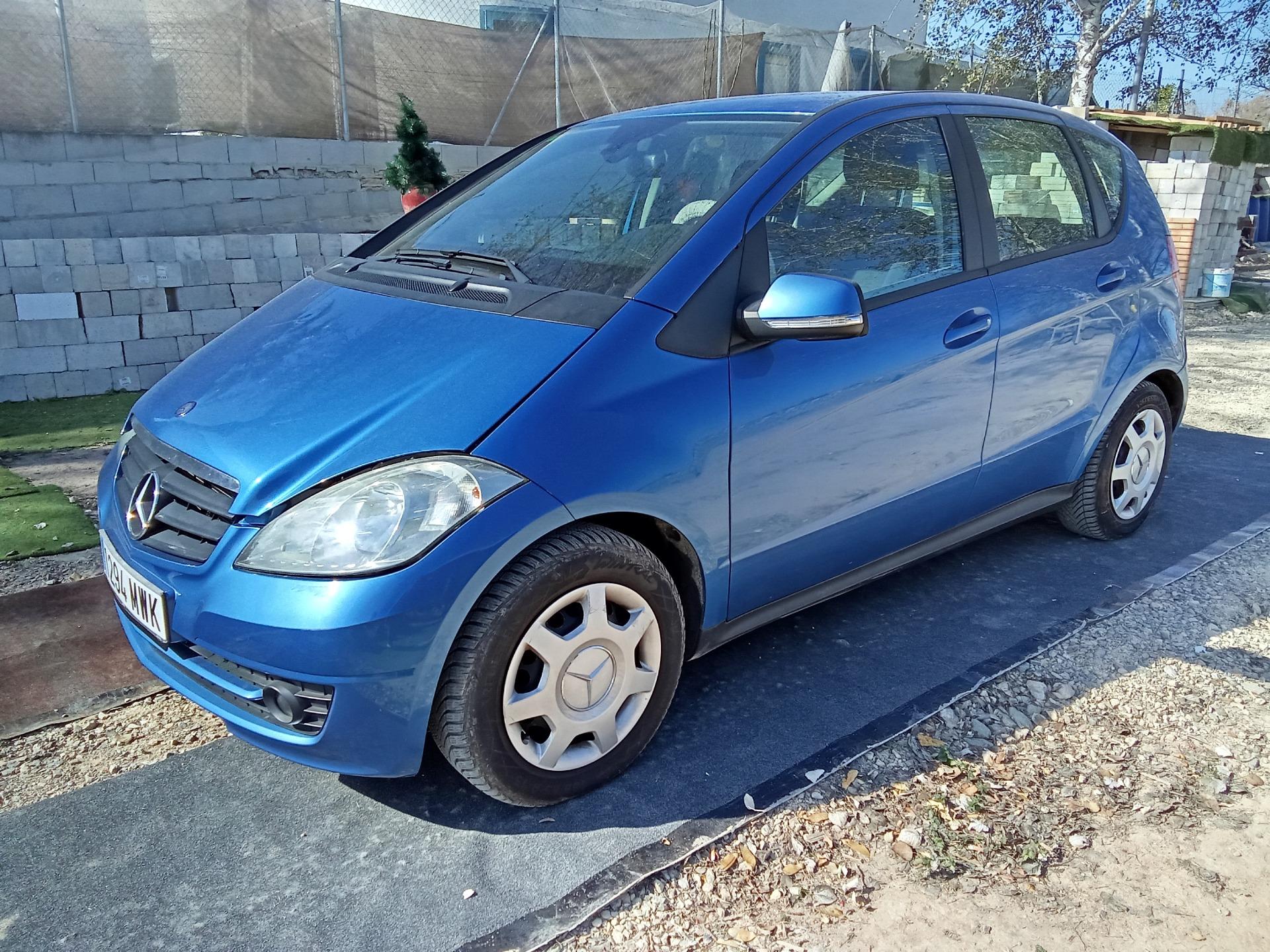 Foto 5 de Mercedes clase A 160 CDI elegante.