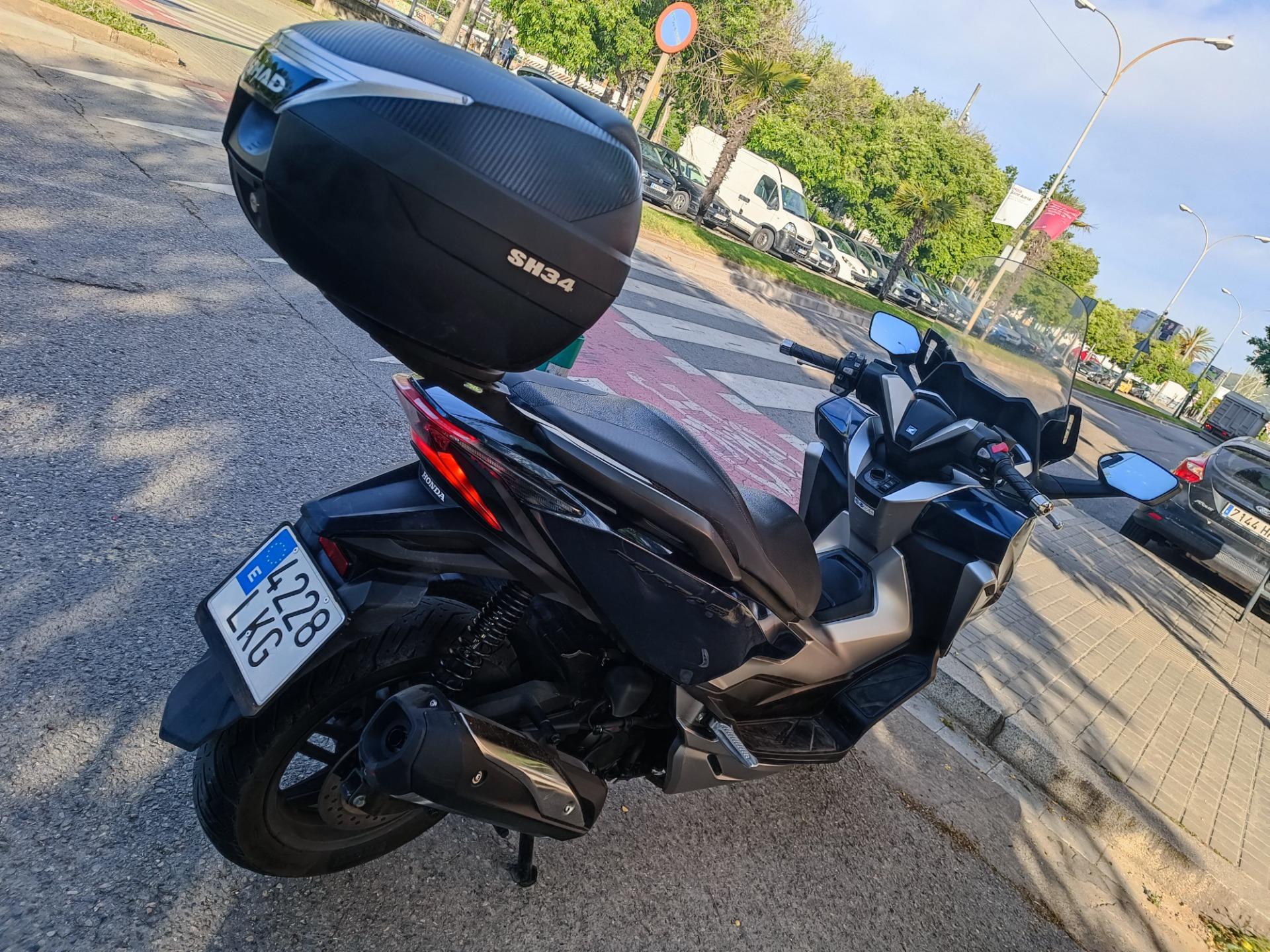 Foto 3 de Honda Forza 300. Año 2020