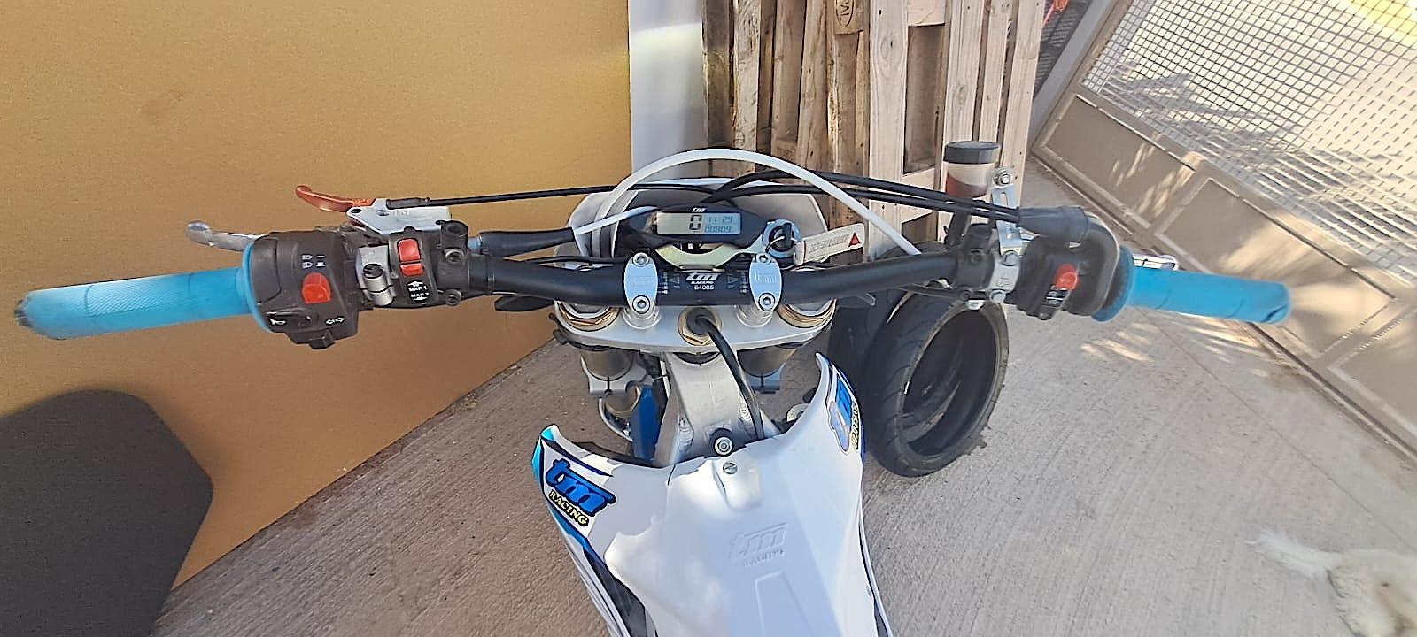 Foto 7 de TM RACING SM450Fi     Supermotard