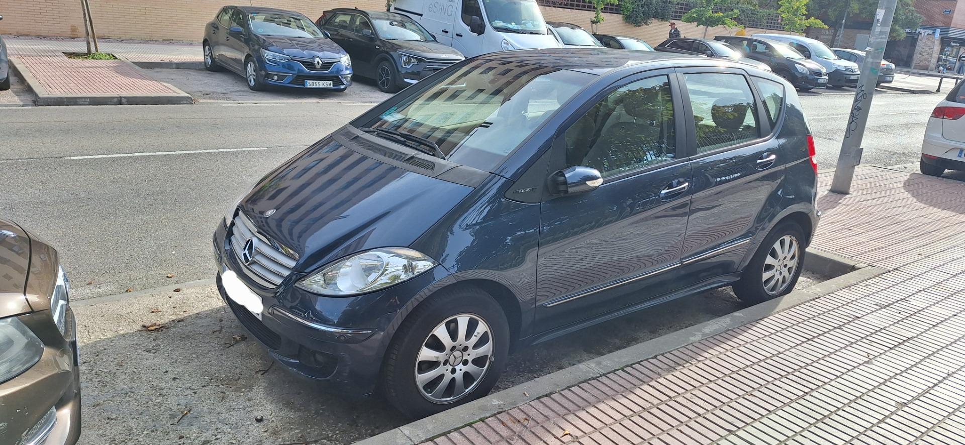 Foto 6 de Mercedes clase A w169 automatico pegatina C 