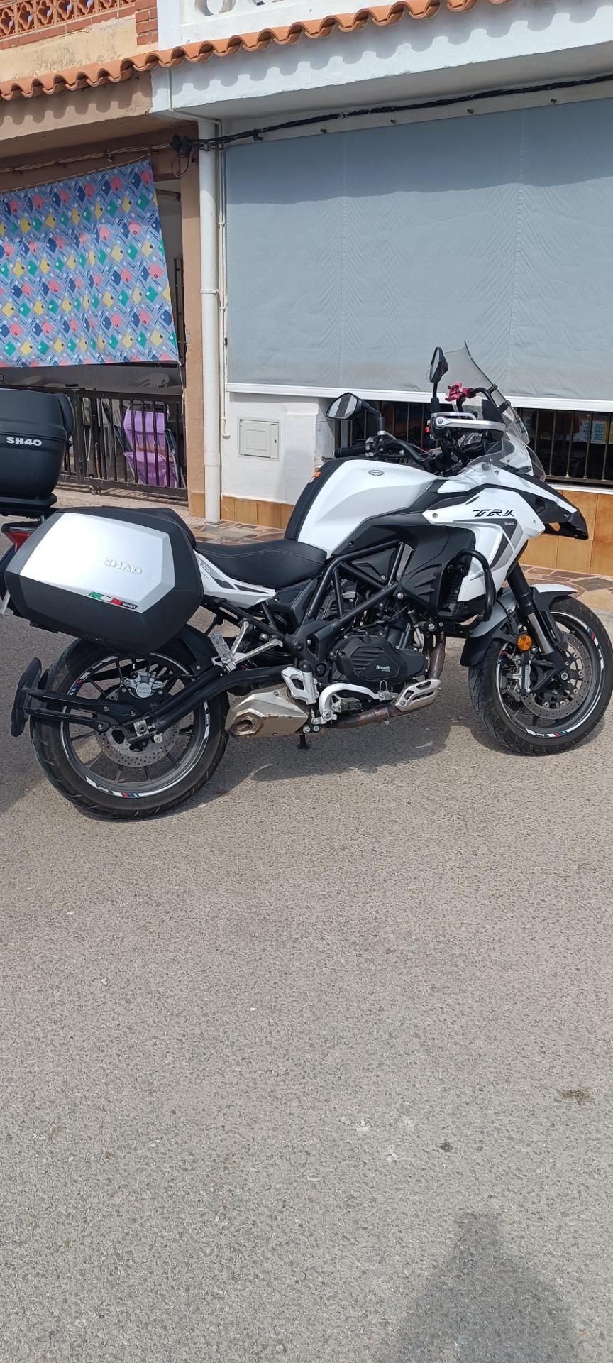 Foto 1 de Benelli TRK 502