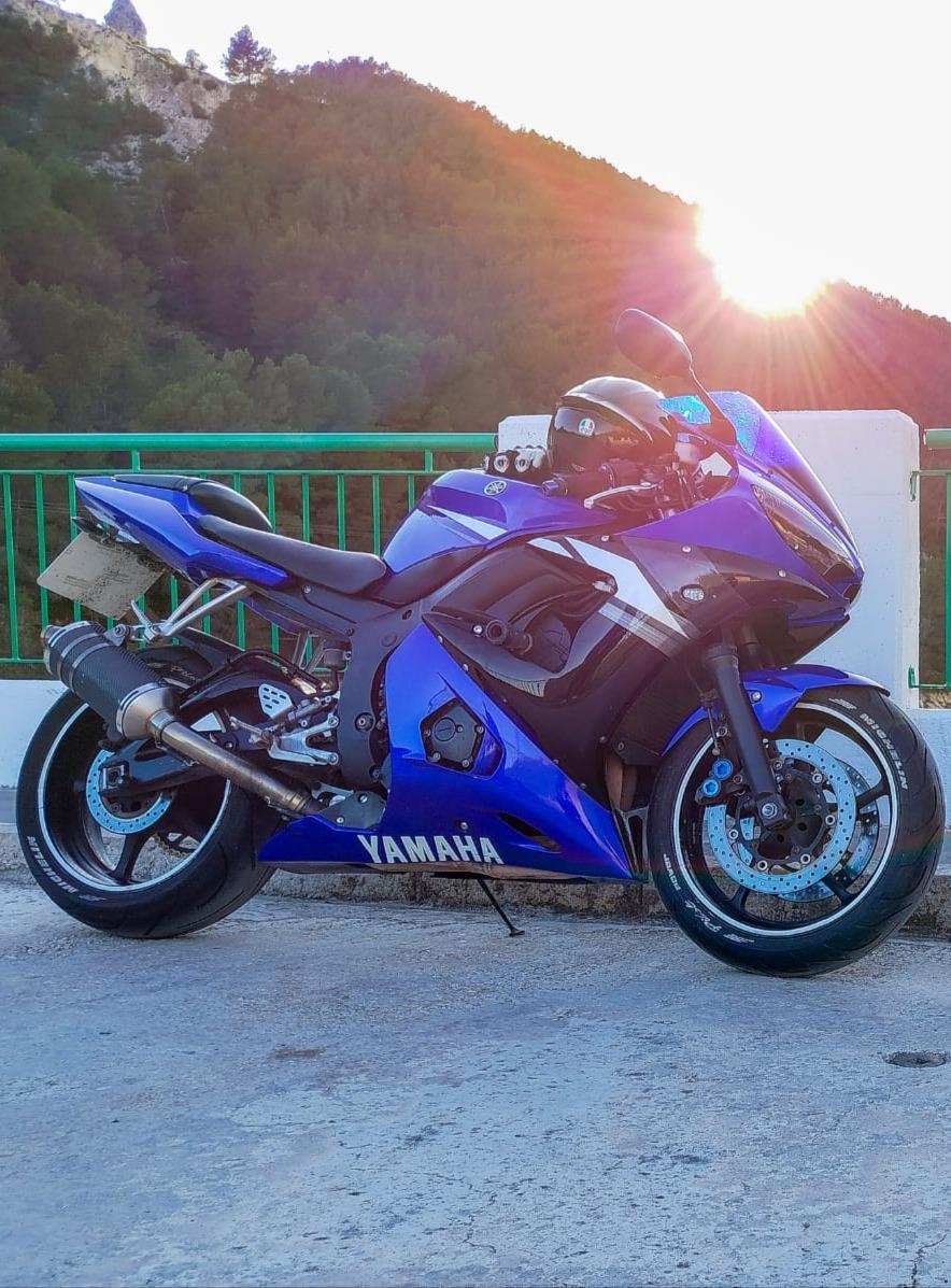 Foto de Yamaha r6 