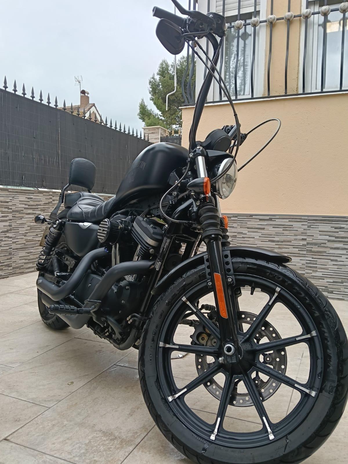 Foto 4 de Harley Davidson sporster 883 iron xl