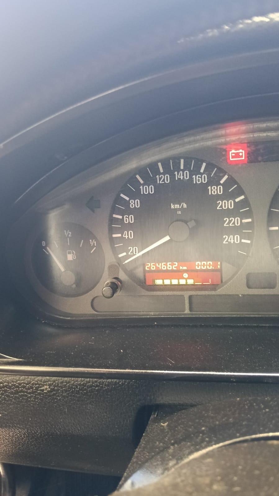 Foto 4 de bmw serie 3 E 36  EN PERFECTO ETAS TODOS RESTAURADO 