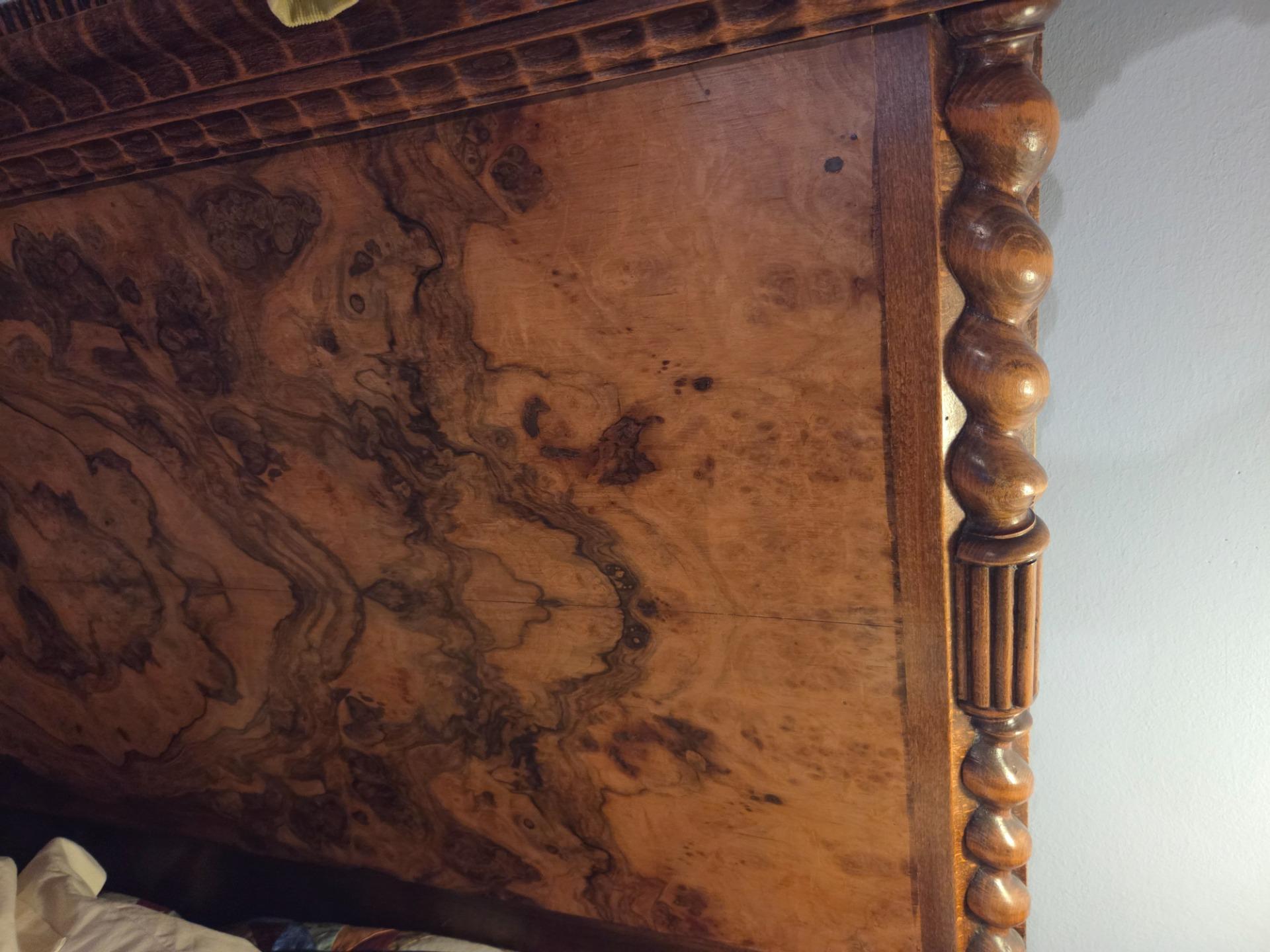 Foto 4 de Cama con Cabezal y pies de madera raiz olivo