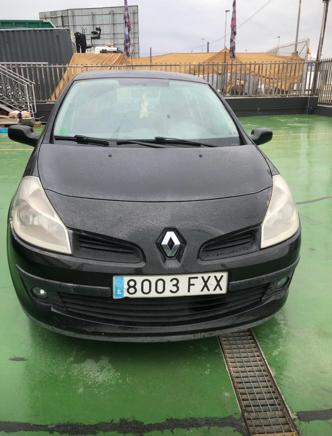 Foto de Clío 1.5 dci 70cv authentique finales 2007 velocidad de crucero y CarPlay 