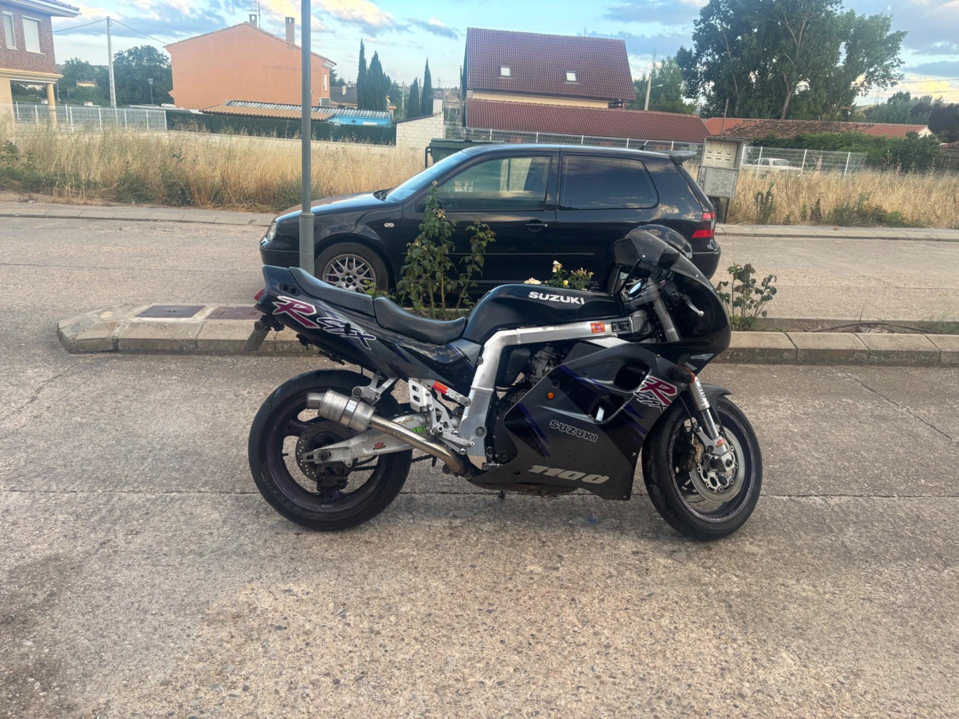 Foto 7 de Suzuki Gsx-R 1100